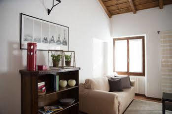 Design Guest house