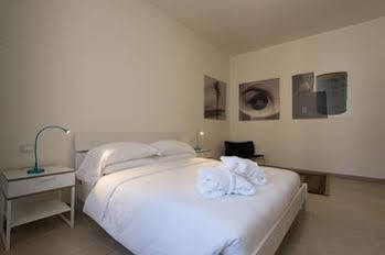 Design Guest house