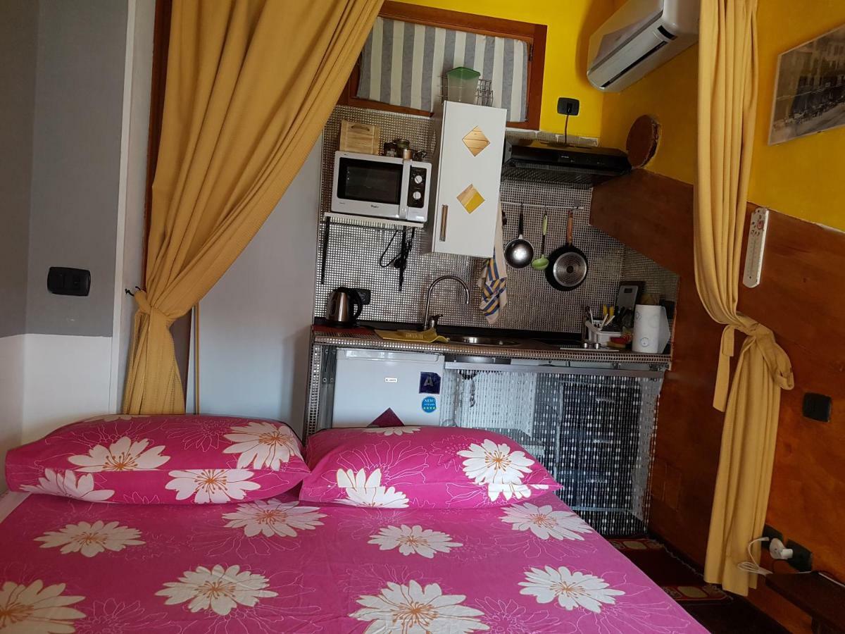 Guest house Dora Baltea Monolocale Primo Piano Mansarda Secondo Piano