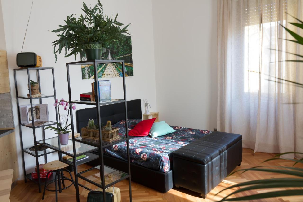 Montecchi Apartment *