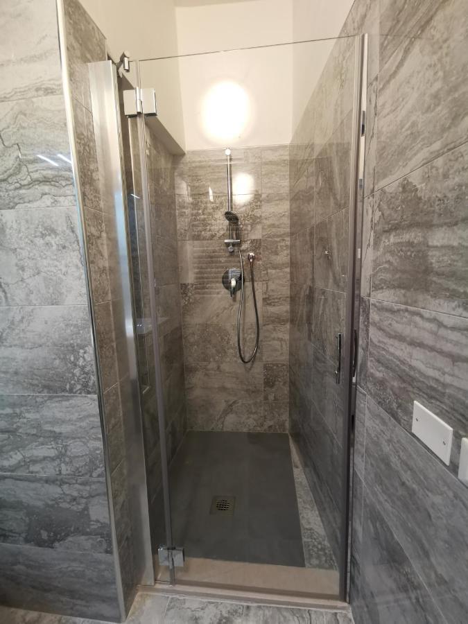 Vicolo Leoni Suites Guesthouset Verona