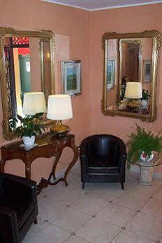 Cavour Hotel 2*