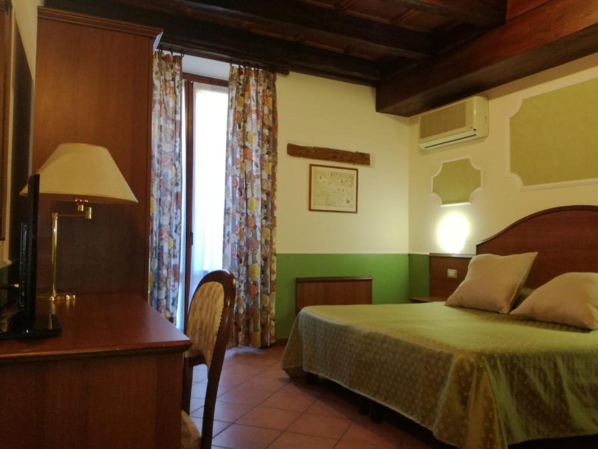 Cavour Hotel 2*