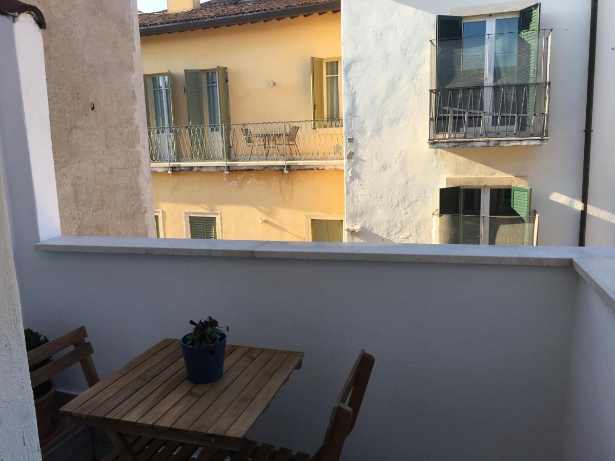 Arela Apartment *