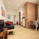 Case Vr Holiday Happy House