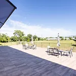 Borgoroma - Business & Apartments
