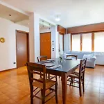 Verona - Familyoasi Free Parking And Garden