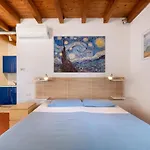Corte Roveggia - Monolocale Van Gogh