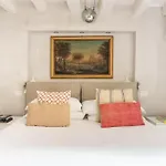 Mmesuite Arena Di Verona By Maisonme Collection