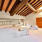 Apartmentsarena - Residenza Degli Scaligeri - Piazza Erbe