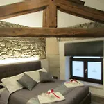 Attiko 53 Boutique Rooms