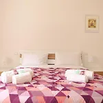 Licia Flat - Arena