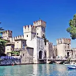Residenza Sirtori Free Parking