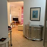 Vittoria Apartment