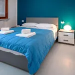 Design House 15Min To City - Wifi & Free Parking