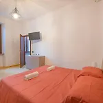 Cantikhouse Free Wifi & Smartv