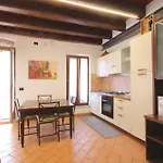 Case Vr Holiday Casa Di Mezzo