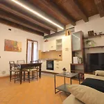 Case Vr Holiday Casa Di Mezzo