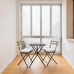Vicolo Leoni 2Brd Apartment