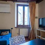 Ai Piedi Del Castello / 4Pl / Apt. Full