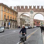 Verona Apt.65