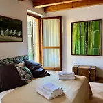 Bright, Cozy Apartment In The Heart Of Verona
