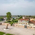 Madonna Villa Baietta