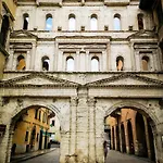 Casa Esvael