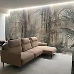 Gallienus Superior Apartment
