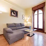 Piazza Isolo Central Apartment