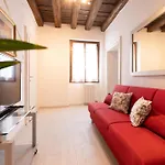 Anticavalle Intero Appartamento