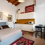 Italianflat - Verona Arches Studio Flat