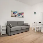 Flats4Rent Chiara