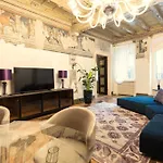 Palazzo Reggiani - Maria Callas