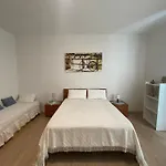 Polly\'S Apartment 1 Floor