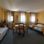 Hotel Siros