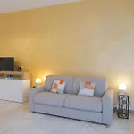 Case Vr Holiday Sonia Suite
