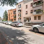 San Zeno Modern Apartment Near The Centre!
