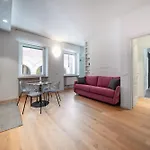 Casa Veronica In Via Leoncino