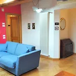 Casa Maffi Con Terrazzo In Centro Citta