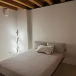 Arena Elegance Suite