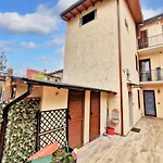 Elegant Apartment In Verona 75 M² With Balcony