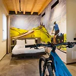 Italianflat - Verona\'S River, Free Parking For Car & Bike, Nature, Relax