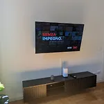 Room With Free Parking 15 Minutes Walk From Arena