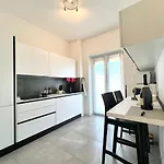Spacious Apartment In Verona
