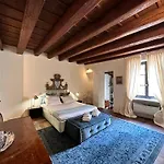 Truly Verona - Delle Erbe Suites