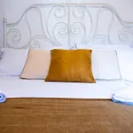 Central Romantic Attic In Verona City Center