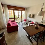Avenue Rooms