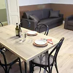 Max Apartment