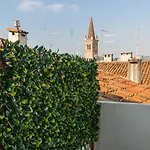 Panoramic Roof Apartment